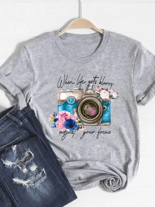 Camiseta básica para mujer, ropa con estampado de leopardo, tendencia de corazón de amor, Top bonito de verano, camiseta gráfica de manga corta a la moda - Imagen 7