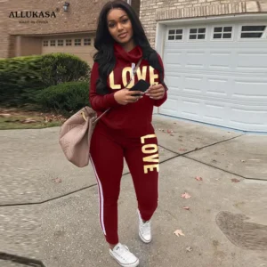 Conjunto de 2 piezas para mujer, sudadera con capucha de cuello alto con estampado de letras de amor, pantalones, chándal, ropa de calle de talla grande, traje informal 2022