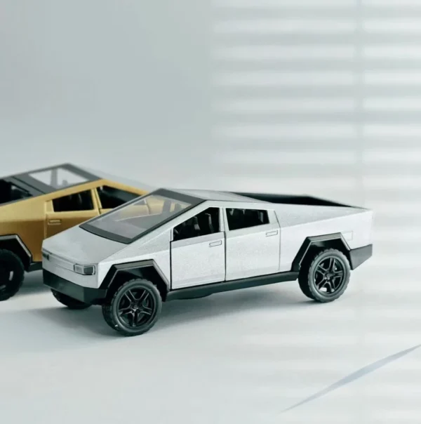 Tesla 1:36 Cybertruck Pickup SUV coche en miniatura de aleación Diecast Metal juguete todoterreno vehículo extraíble camión colección de juguetes regalo para niños - Imagen 4