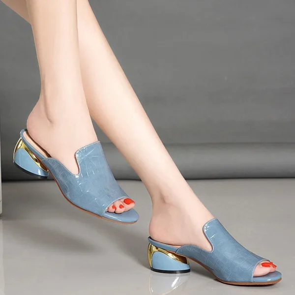 Zapatos de cuero suave para mujer, chanclas rojas sexis para mujer, zapatillas deslizantes de tacón a la moda para verano, Sandalias cómodas para niñas - Imagen 3