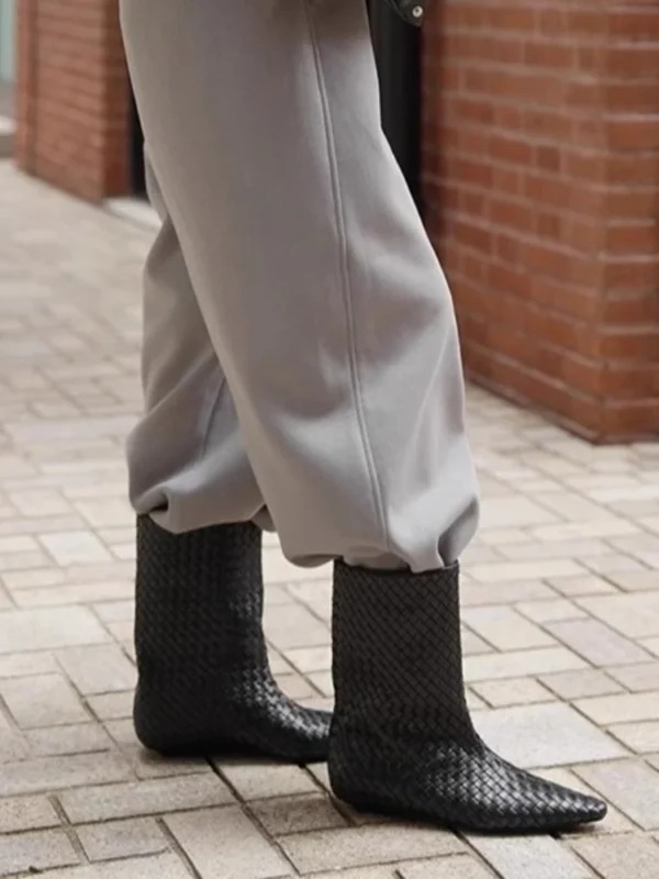 Botas de piel de vaca para mujer, botines de media pantorrilla adelgazantes Retro tejidos, a la moda, con cabeza cuadrada, holgados, de manga recta, otoño e invierno - Imagen 8