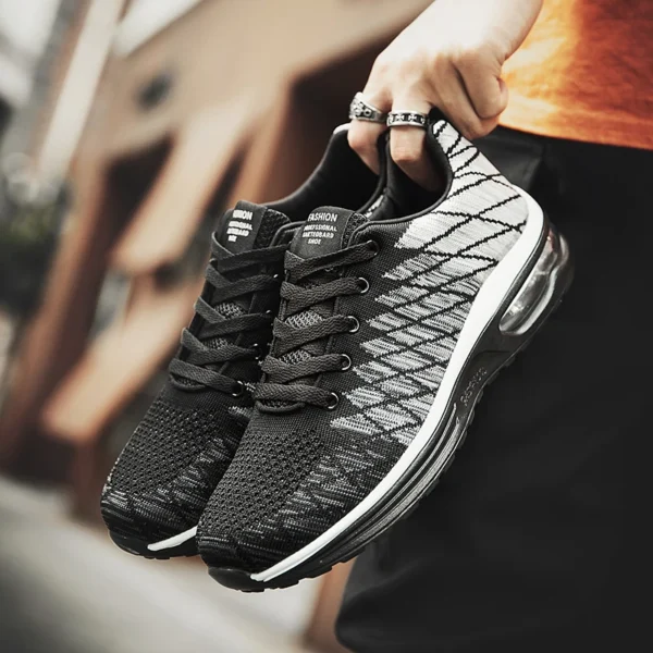 Zapatos de hombre, zapatillas clásicas transpirables de verano a la moda para correr para hombre, zapatos de malla cómodos y ligeros para exteriores, zapatos para caminar - Imagen 3