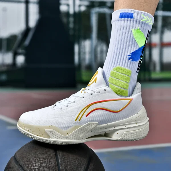 Zapatos deportivos informales para hombre, zapatillas de baloncesto antideslizantes para parejas, suelas gruesas de alta calidad, zapatos informales de lujo para hombre - Imagen 10