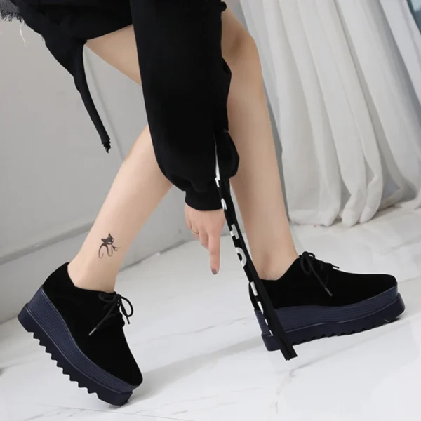 Zapatillas gruesas de ante de vaca para mujer, zapatos cómodos de felpa con plataforma de 7,5 cm, para Otoño e Invierno - Imagen 6