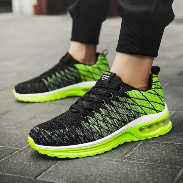 Zapatos de hombre, zapatillas clásicas transpirables de verano a la moda para correr para hombre, zapatos de malla cómodos y ligeros para exteriores, zapatos para caminar