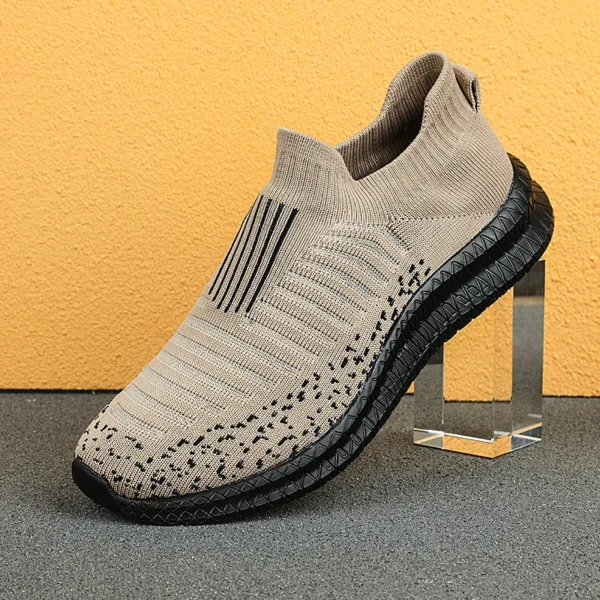 Zapatos informales transpirables para hombre, zapatos ligeros para caminar al aire libre, zapatillas antideslizantes para hombre, zapatos planos vulcanizados sin cordones 2023 - Imagen 3