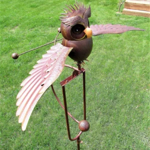 Decoración al aire libre  Flapping Metal Marrón Gris Búho Patio Estaca Mecedora Viento Mechero Jardín Arte Jardín саtisteвые фиumurры дя са Б 1 Uds