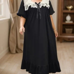 Camisón de encaje blanco sexy para mujer de talla grande - Ropa de dormir holgada de manga corta decorada con lazo negro para fiesta y hogar