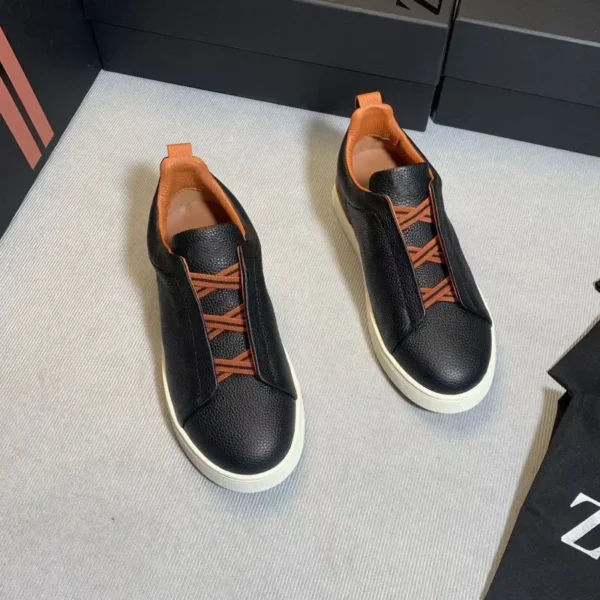 Zapatos para hombre de la fábrica, capa superior de cuero de vaca, zapatos informales transpirables de verano, tablero de piel de ciervo de lujo, versátil - Imagen 2