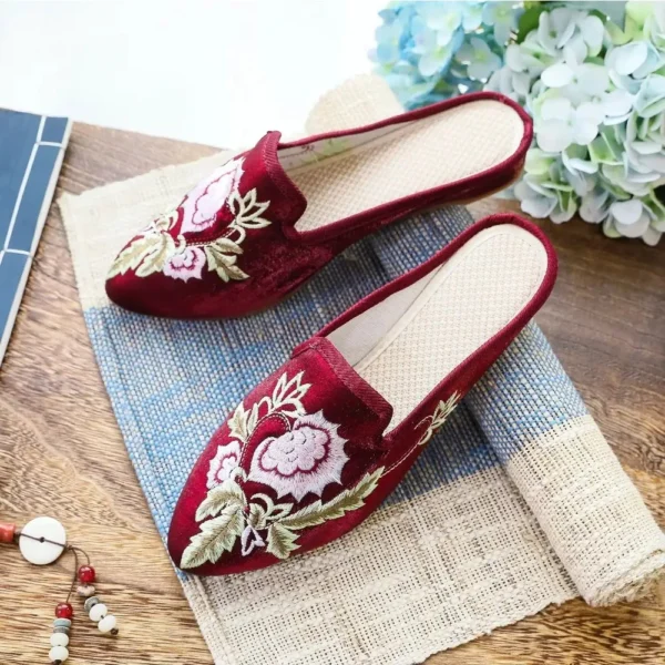Zapatillas Harajuku de estilo chino para mujer, zapatos informales a la moda con bordado Vintage, ropa de calle de estilo étnico