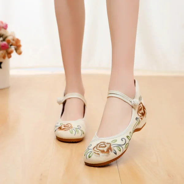 Zapatos informales para mujer, moda Vintage, elegante, estilo étnico, ropa de calle bordada, zapatos de mujer de estilo chino, novedad de verano - Imagen 27