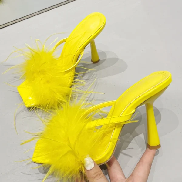 Zapatillas peludas y esponjosas amarillas para mujer, mulas, tacones altos, sandalias de gladiador para mujer, zapatos para fiesta y banquete Liyke, moda de verano