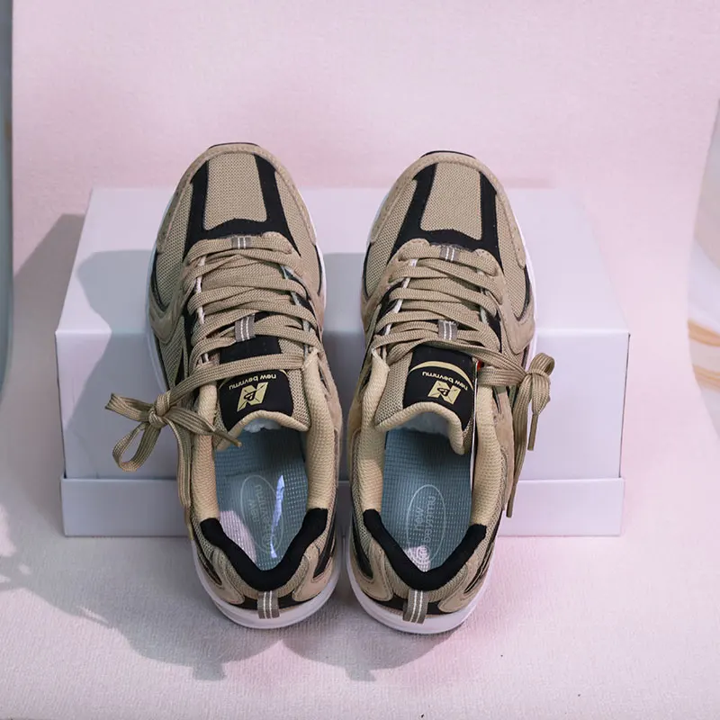 Zapatillas de deporte coloridas para parejas, zapatos deportivos para exteriores, adecuados para uso diario informal, zapatos para correr de suela gruesa para primavera y verano para hombres - Imagen 2