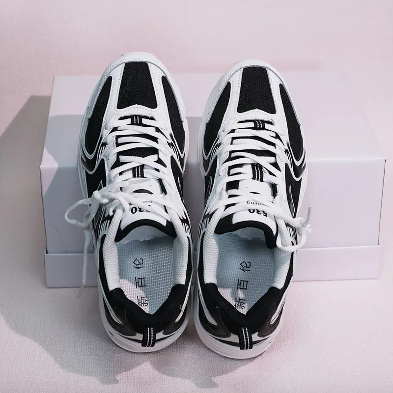 Zapatillas de deporte coloridas para parejas, zapatos deportivos para exteriores, adecuados para uso diario informal, zapatos para correr de suela gruesa para primavera y verano para hombres - Imagen 5